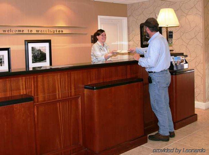 Hampton Inn Doylestown Warrington Beltér fotó